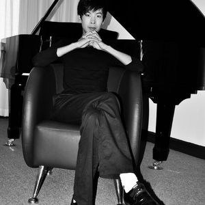 欧美婬乱厨房另类视频
